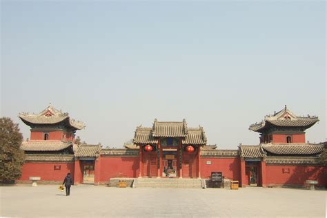  Taihao Fuxi Temple! En hedervärd plats för forntida historia och filosofiska insikter