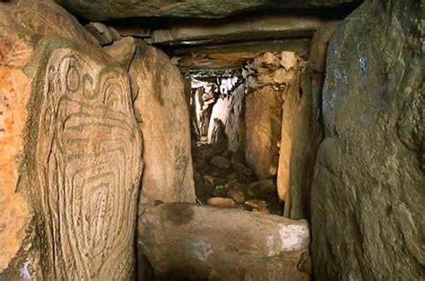 Huoxian Ancient Tombs - Mystifying Relics of History and Adventure!