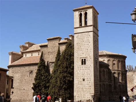 Kyrkan de Santa María la Blanca: En mystisk pärla för historieälskare och arkitekturfanatiker!