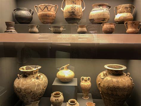  Liujiang Ancient Pottery Museum: Enticing Archaeological Treasures and Time Travel Adventures!