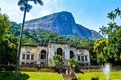 Parque Lage! En pittoresk oas mitt i Rio de Janeiros pulserande hjärta!